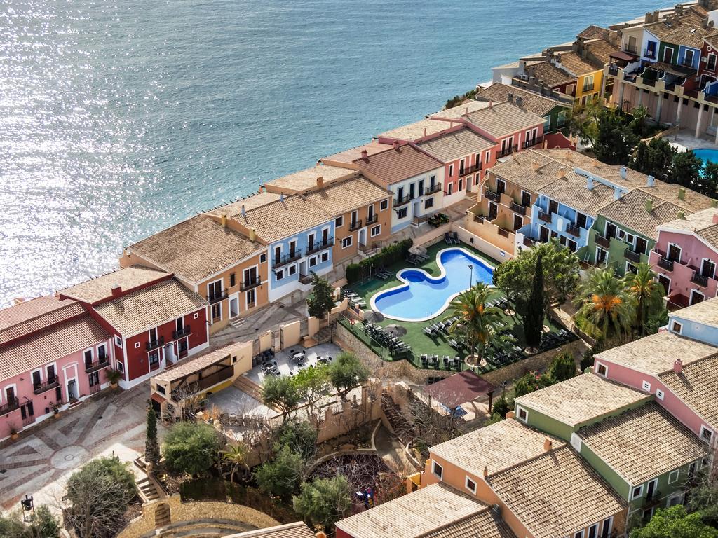 Occidental Pueblo Acantilado El Campello Ruang foto