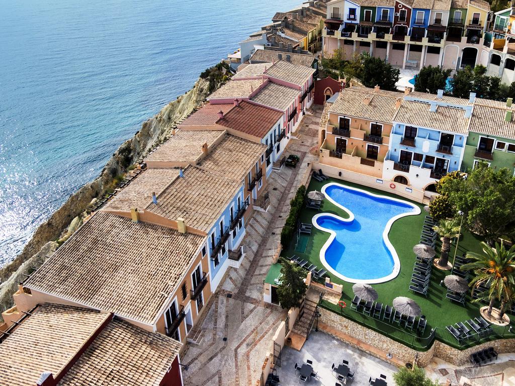 Occidental Pueblo Acantilado El Campello Ruang foto